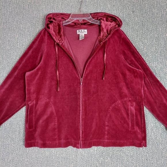Maroon Velour Hoodie Set, New York Laundry, Plus Size 2XL - Picture 3 of 14